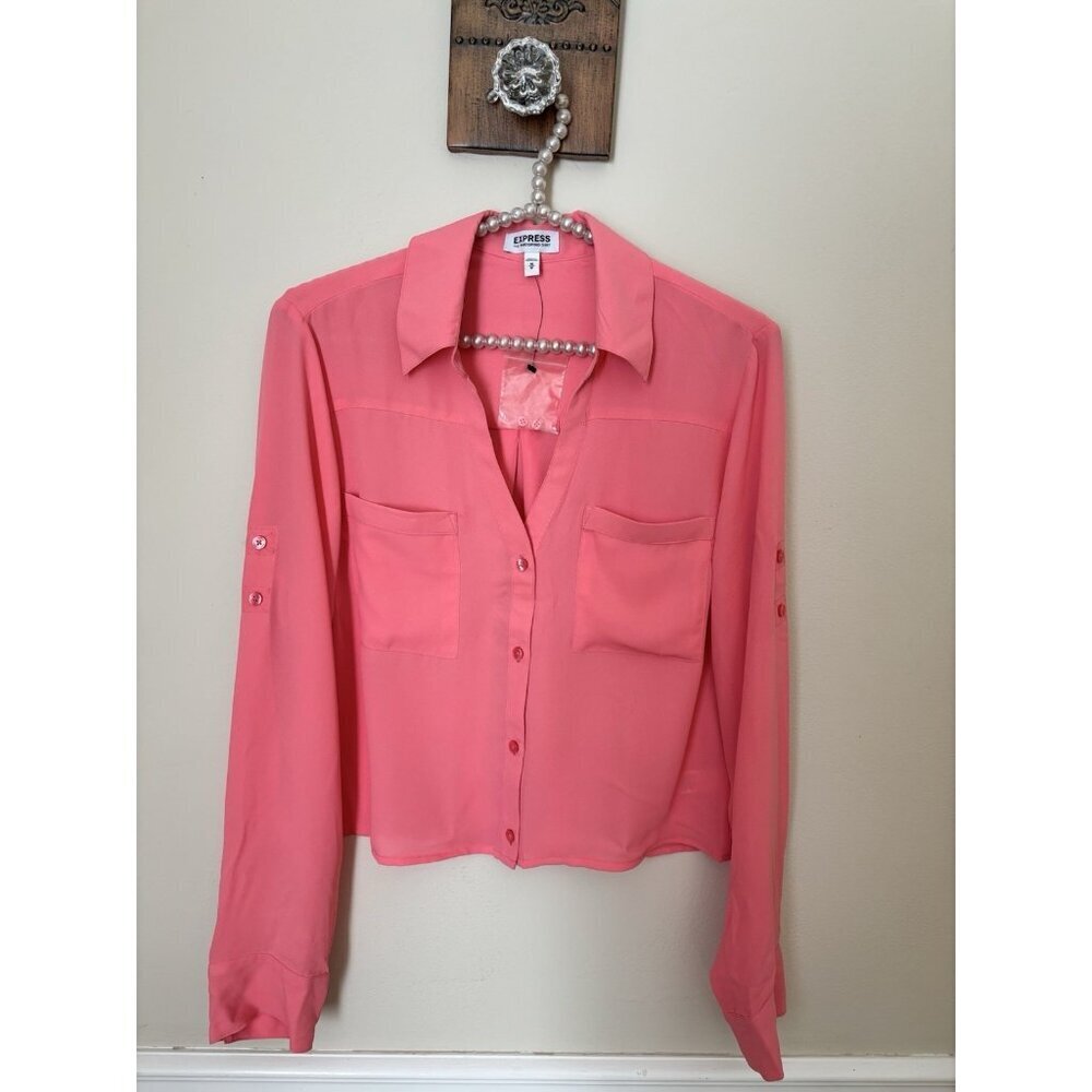 NWOT Express Portofino Shirt Womens Size M Coral Crop Top Blouse Long Sleeve